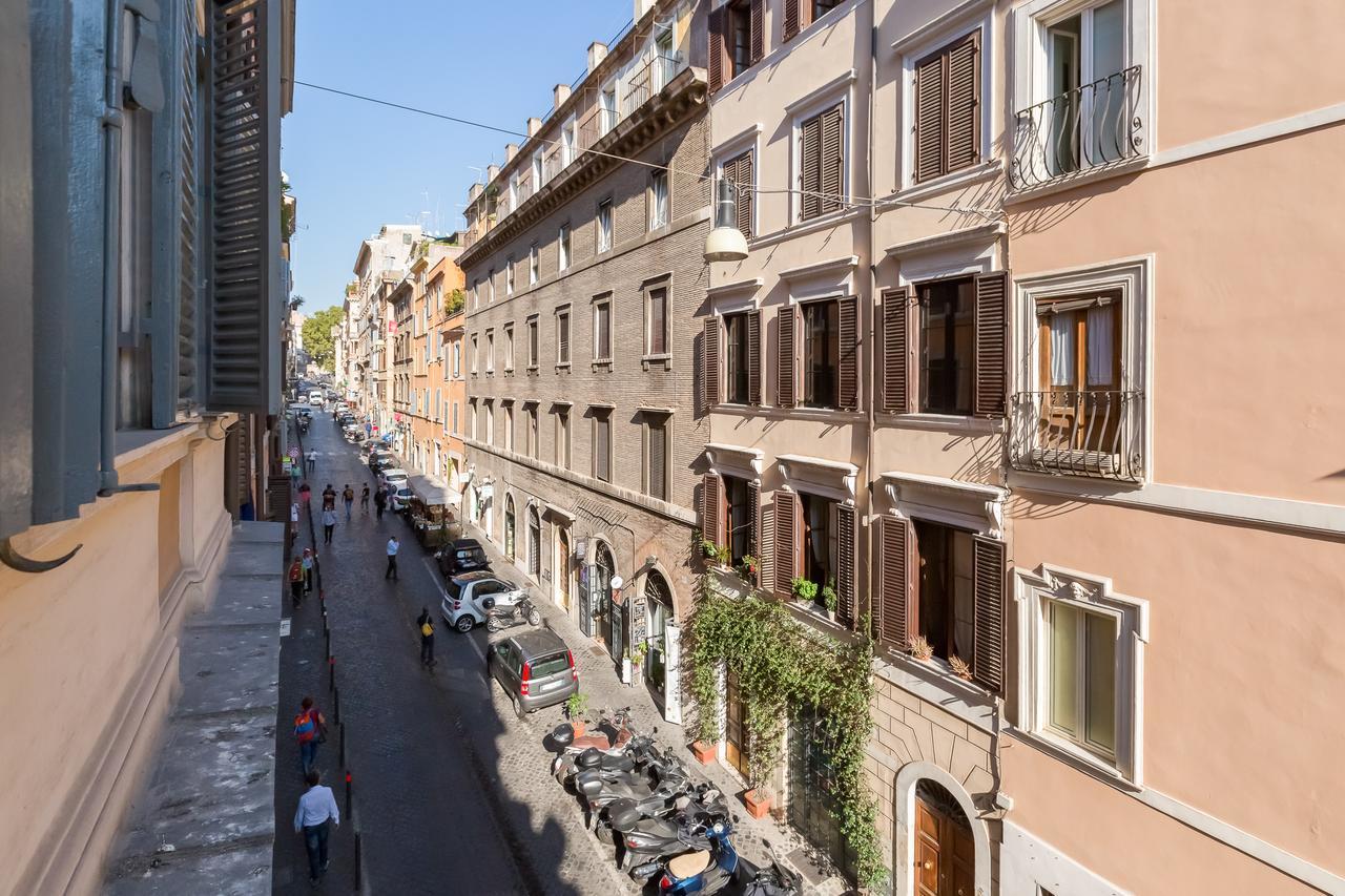 Monti Colosseum Apartment Rom Exteriör bild